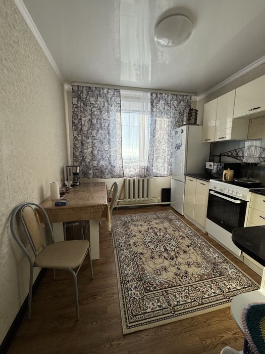 Продаю 4х комн кв 9 микрорайон