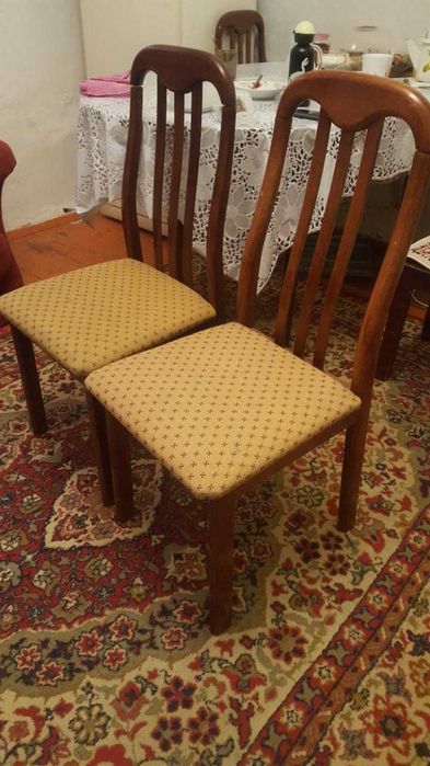 Стулья, производство Малайзия. 15 штук