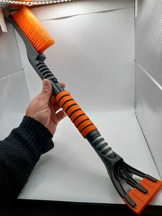 Racleta parbriz cu perie detasabila