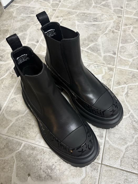 Karl lagerfeld боти