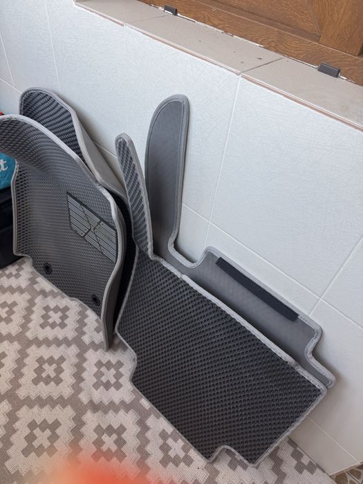 Коврики для Toyota rav4 2017 года
