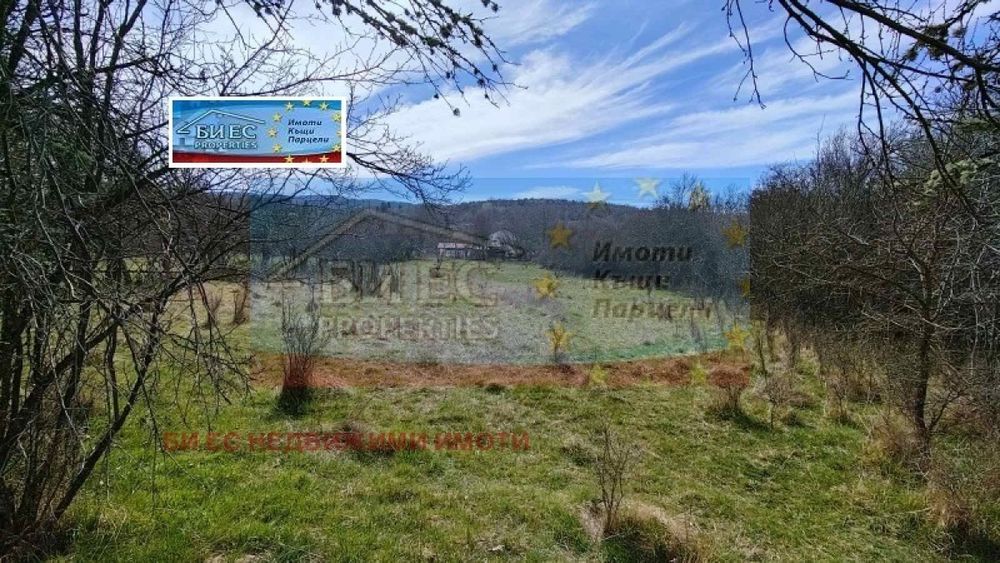 Упи в с. Кондофрей 715 м²