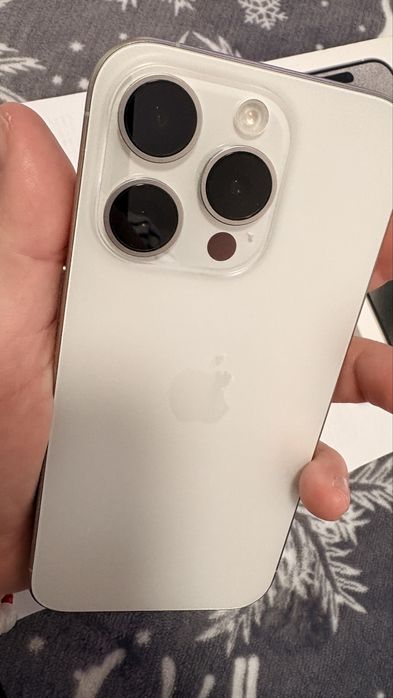 Iphone 15 Pro White Titanium