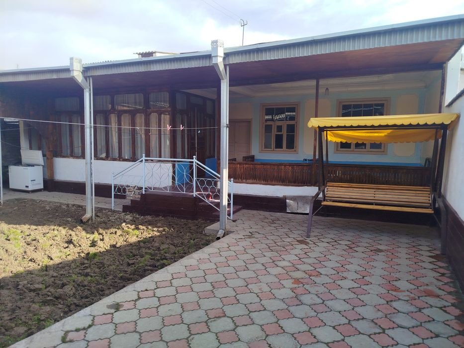 Сирдаре вилояти, Бахт шахрида 5 соток ховли