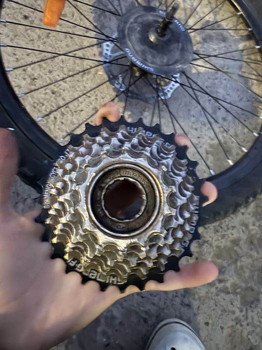 Продам велосипед по запчастям