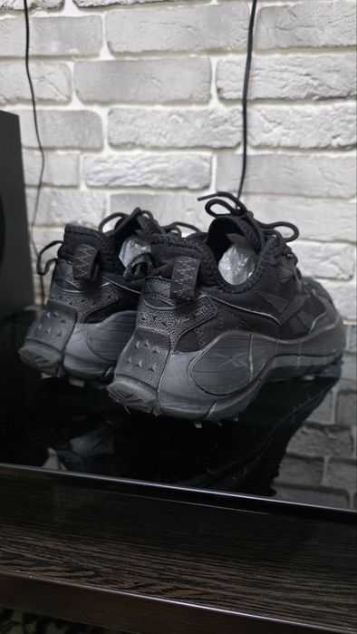 Оригинальные кроссы Reebok