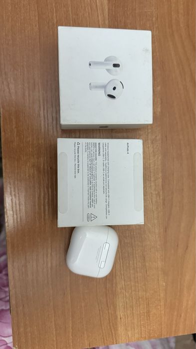 Airpods 4 (оригинал)