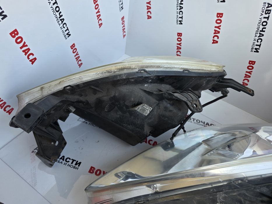 Десен фар Honda CR-V II 02-06г