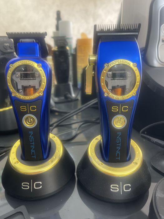 Vand 2 masini Instinct SC