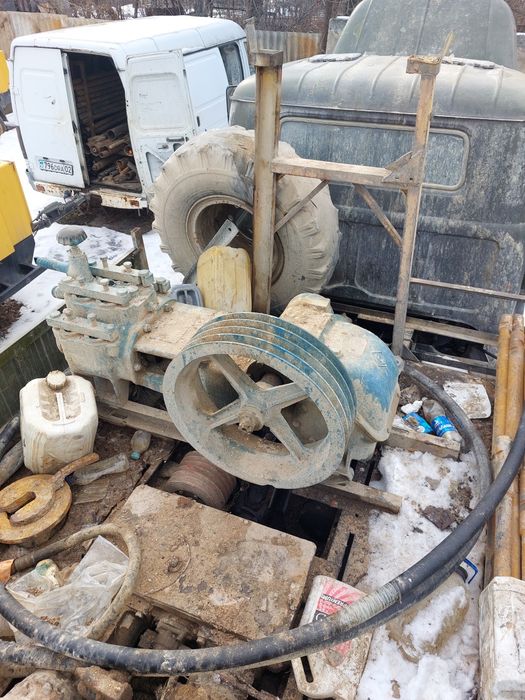 Продам буровую установку урб2а2