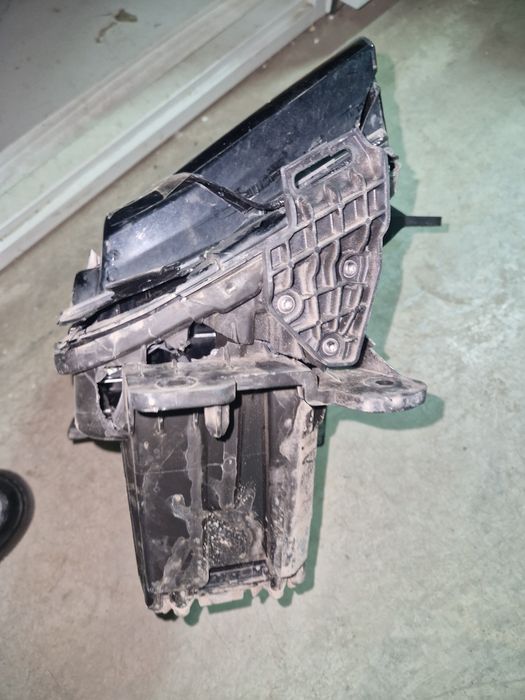 Фара на Li 9 на запчасти