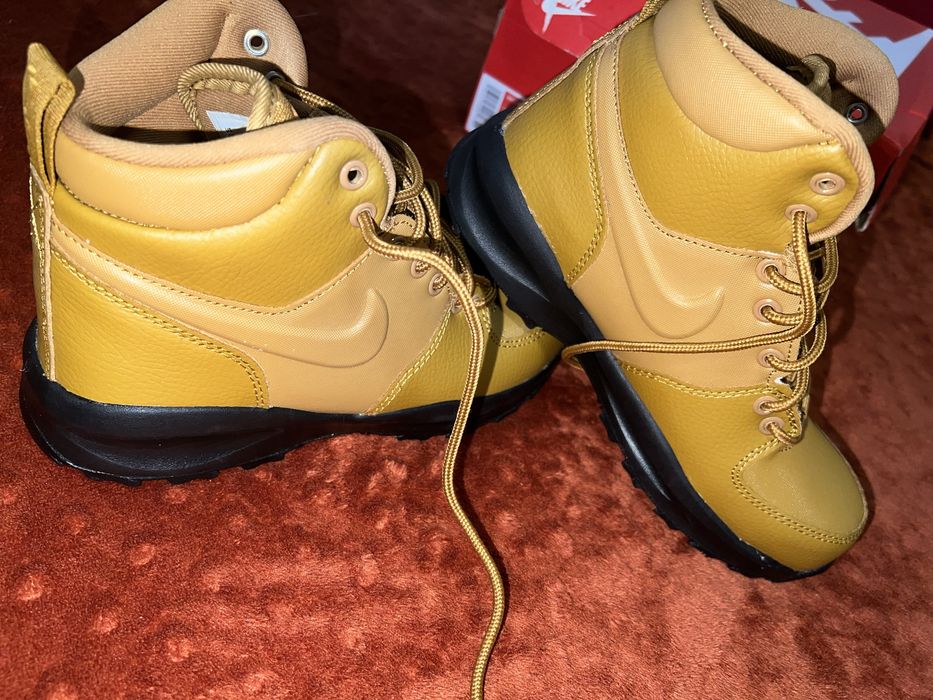 Ghete nike  nr 36