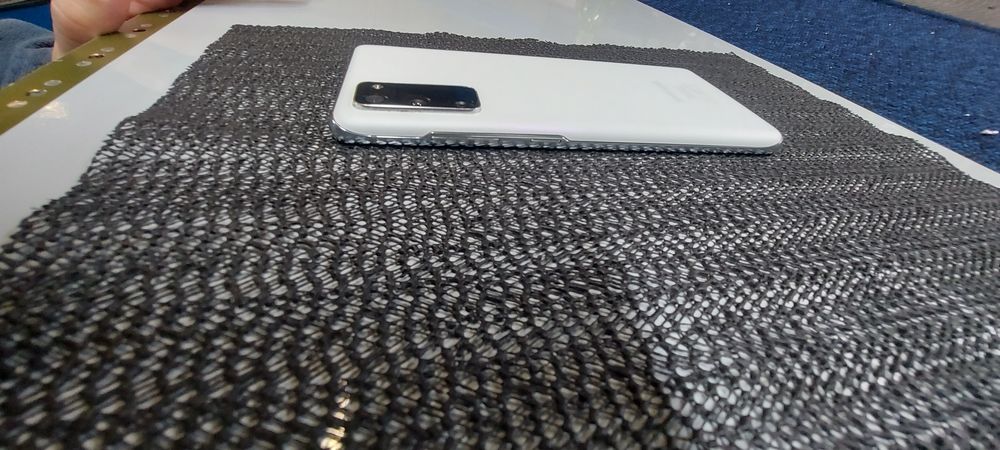 Samsung S20 FE 128GB 5g  app nou