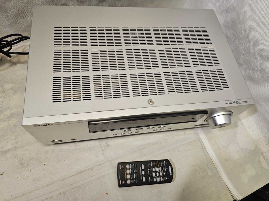 Yamaha RX-V365 Reciver Hdmi cu telecomanda statie amplificator