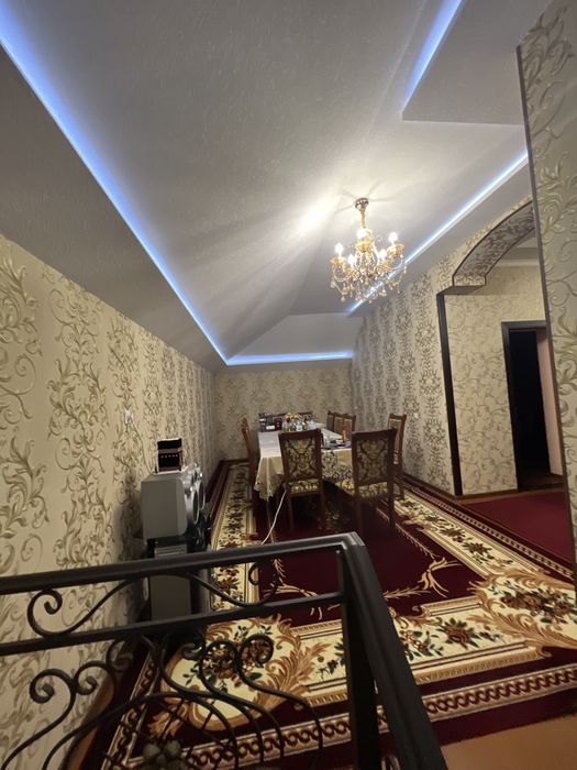 Uy sotiladi 2021-yil qurib bitilgan