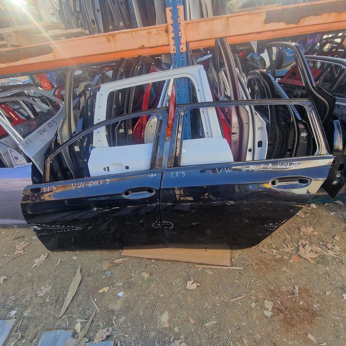 VW GOLF 8 задна лява врата kombi
