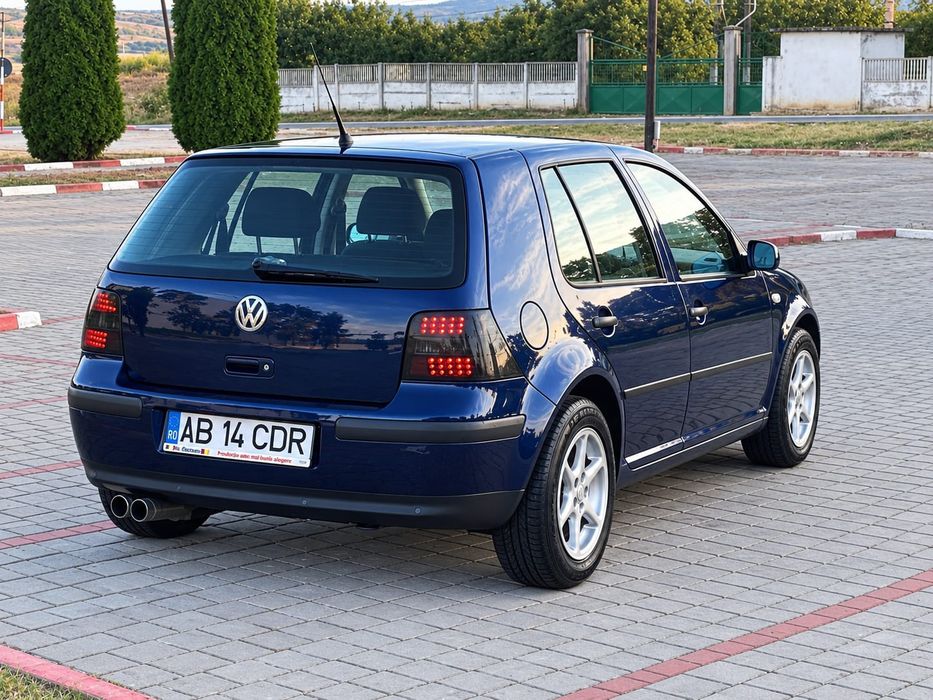 VOLKSWAGEN Golf 2002 — imagine 2