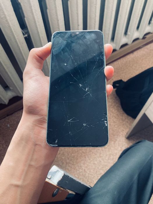 Продам четкий Vivo Y03