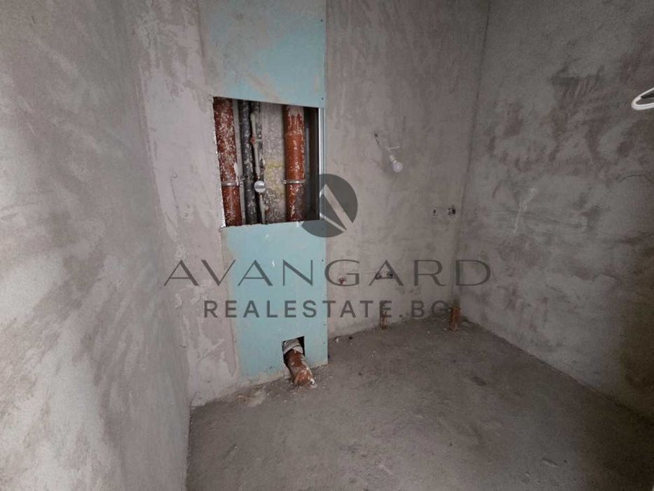 Продава се Тристаен апартамент в Пловдив, Тракия - 93 кв.м за 818 €/кв.м - Снимка #4