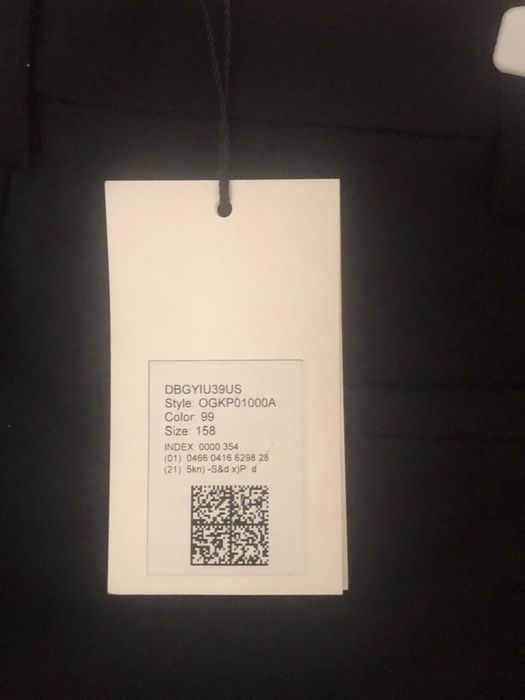 Продам школьные брюки для девочки