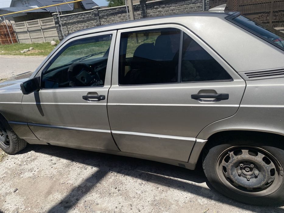 Срочно продам мерс 190 в Талгаре звоните спрашивайте