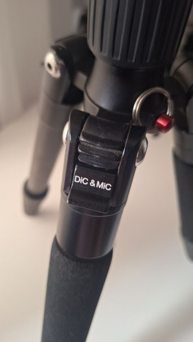 Trepied foto DiC & MiC E302C Carbon