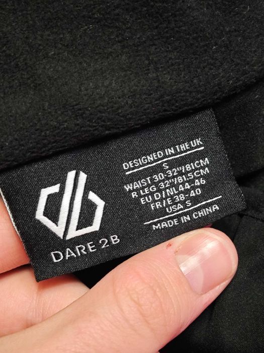 Dare2B Absolute II — мужские лыжные штаны.