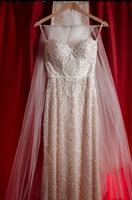 Rochie de mireasa Natalia Vasiliev cu fusta si bretele detașabile