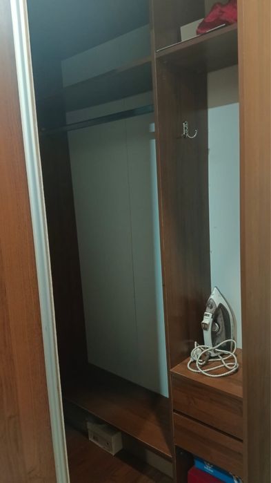 Продам шкаф угловой отличном состоянии