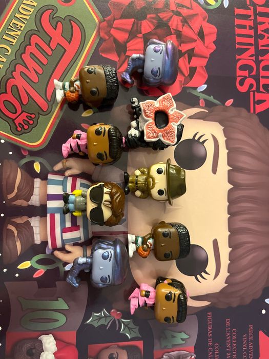 фигурки из сериала Stranger Things