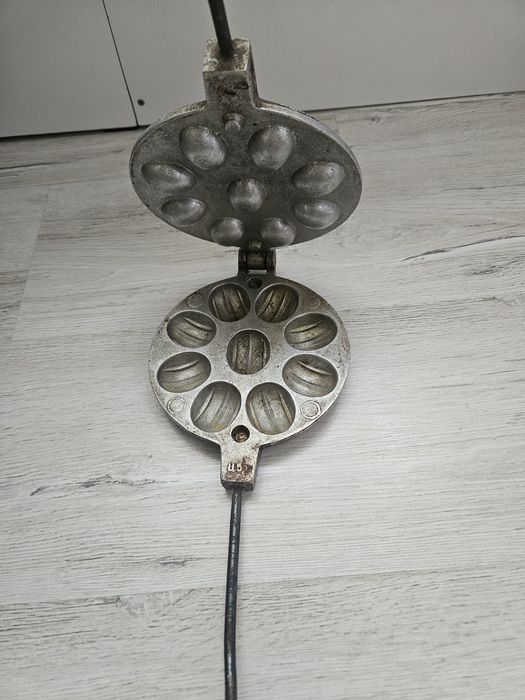 Forma de nuci rusească