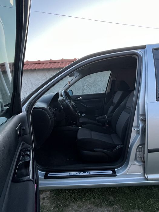 VW GOLF 1.9TDI 116hp 6скорости