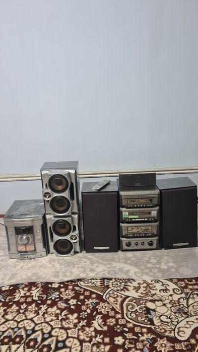 Muzikalniy sentirlar sotiladi