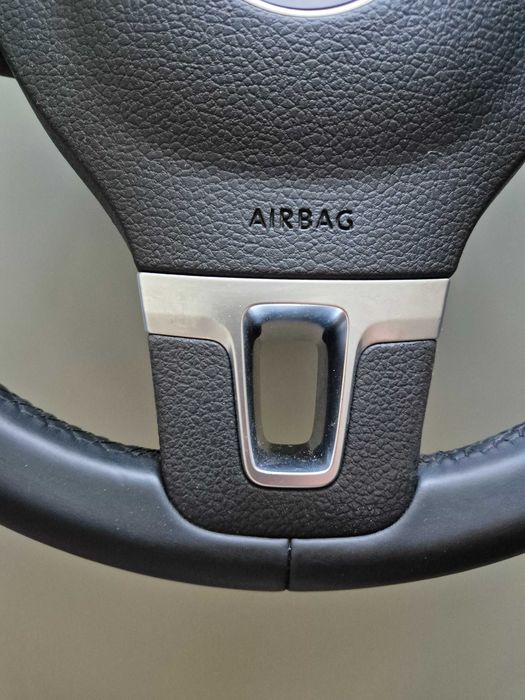 VW DSG мултифункционален волан с пера – Golf 5/6, Passat B6/B7, CC, Caddy, Touran