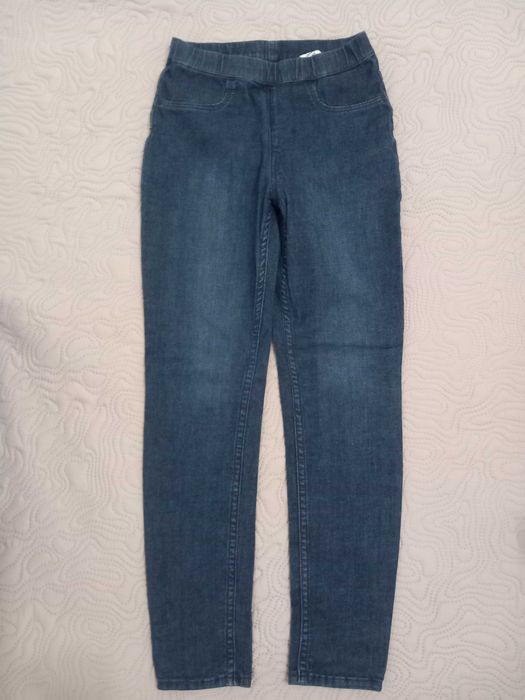 Къси дънкови панталонки и дънки