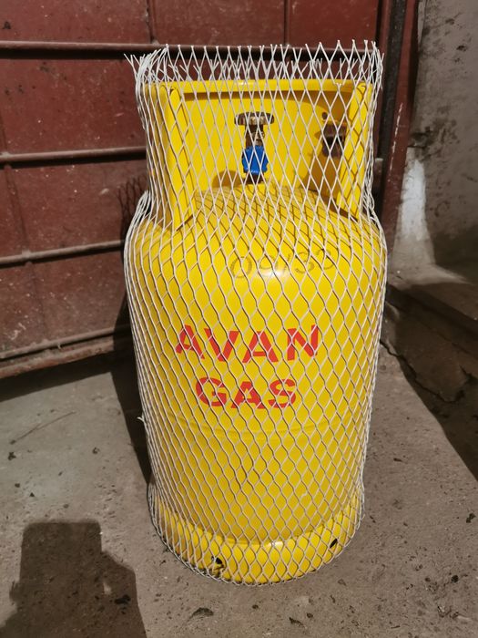Butelie românească goala noua