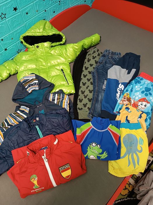 Голям лот детски дрешки