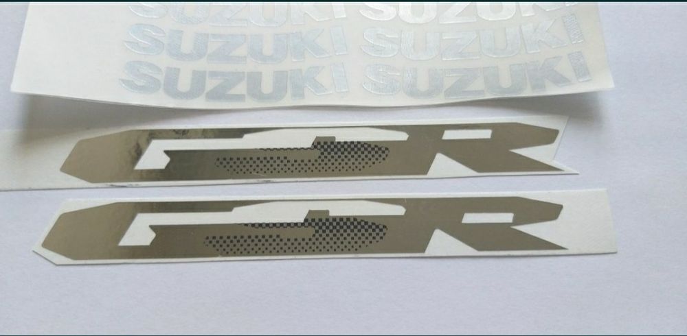 Suzuki GSR стикери