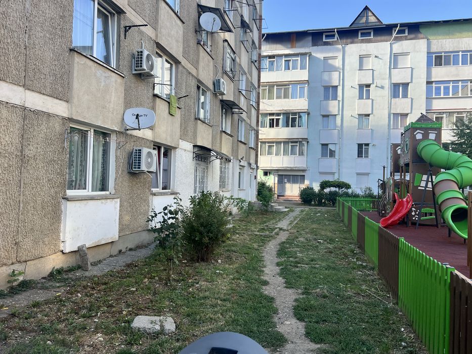 Schimb sau vand garsoniera in  piatra neamt cu una in bacau