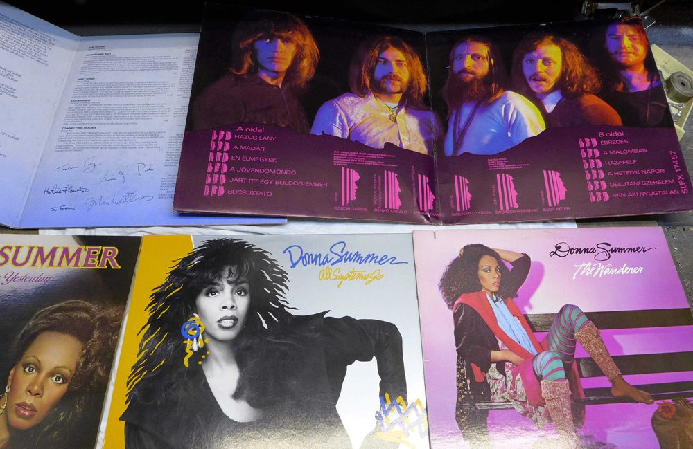 Грамофонни плочи с хубава музика Yes, Barclay, Brian Adams, Sumer, Stix,  Genesis