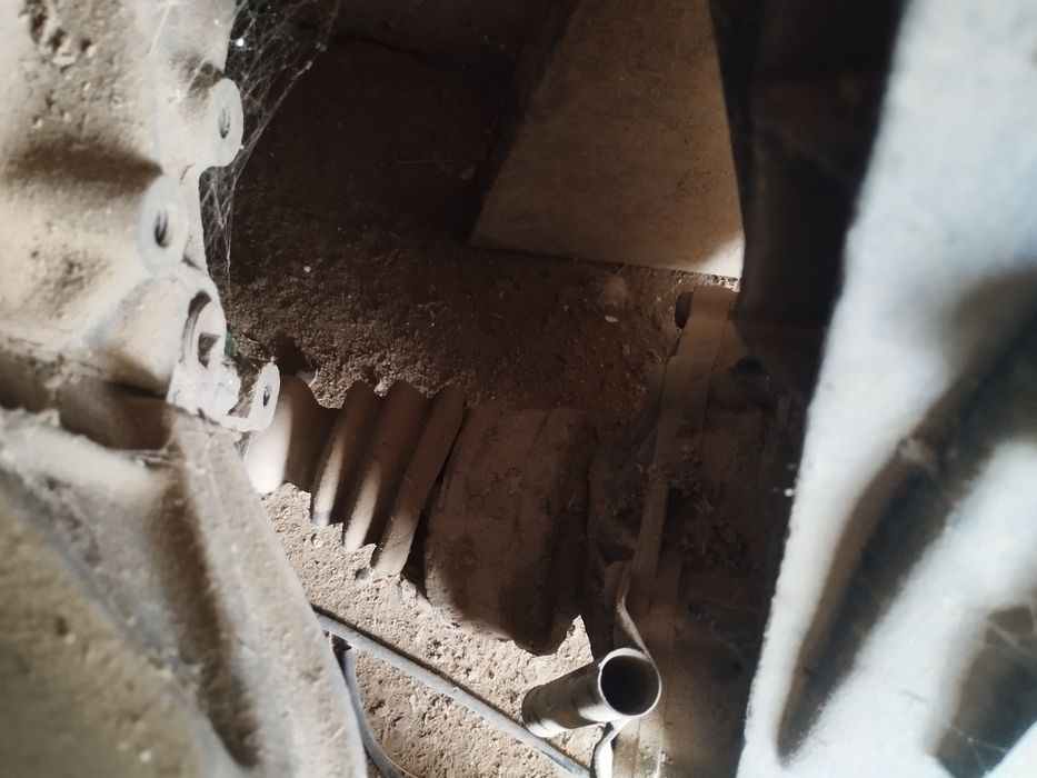 Audi 100 задний редуктор