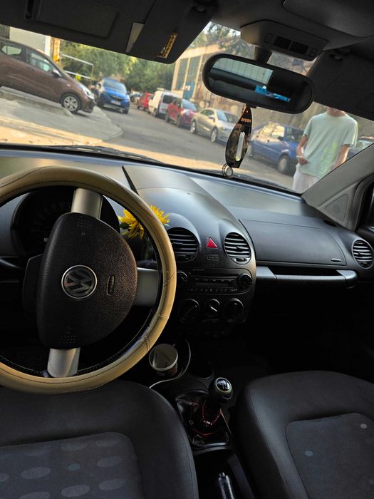 VOLKSWAGEN New Beetle 2004 — imagine 5