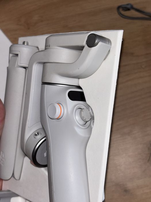 Новый DJI Osmo Mobile 6