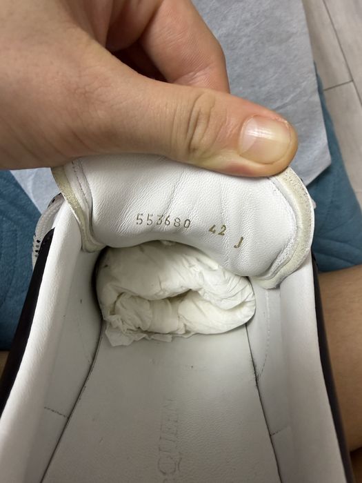 Adidași Alexander McQueen originali