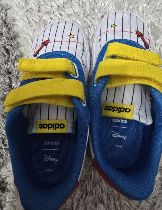 Vând toate încălțăminte copii