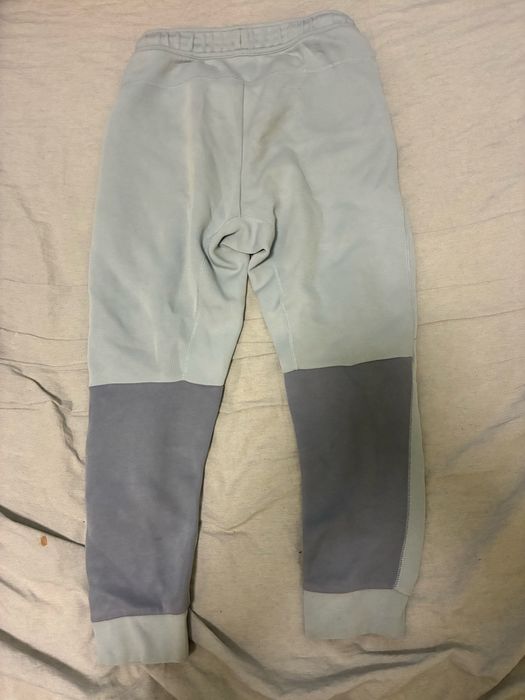 СветлосинNike Tech Fleece