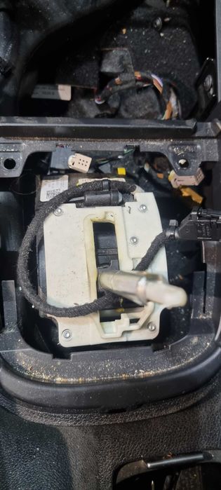 Timonerie / schimbator / selector cutie DSG VW 5K1713023C
