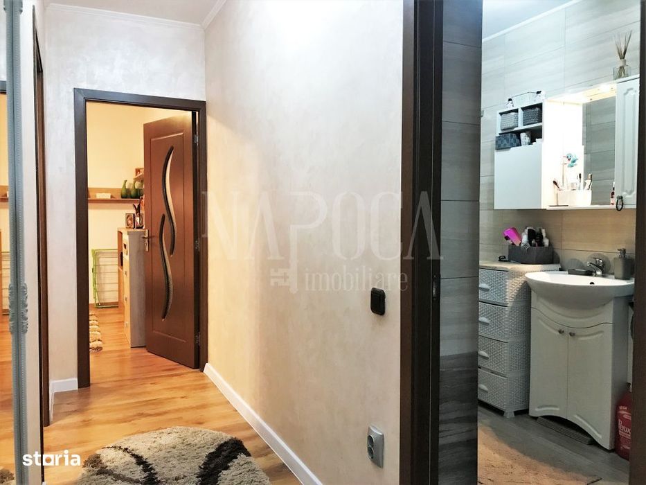 Apartament 3 camere de vanzare in Floresti