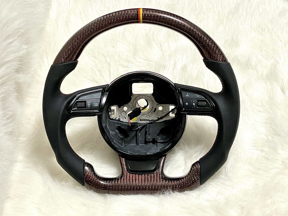 Volan carbon Audi A3 A4 A5 S3 S4 S5 TT R8