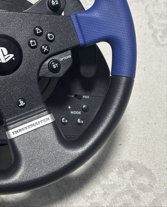 Продам руль thrustmaster t150.